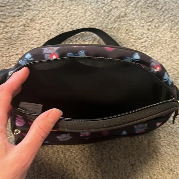 Disney “Aristocats” Children’s Crossbody Bag - Picture 5 of 6